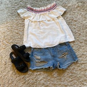 Medium CeCe off the shoulder white top